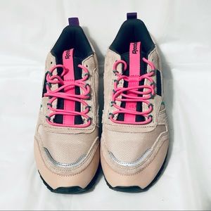 Reebok Classic Leather Ripple Trail Sneakers